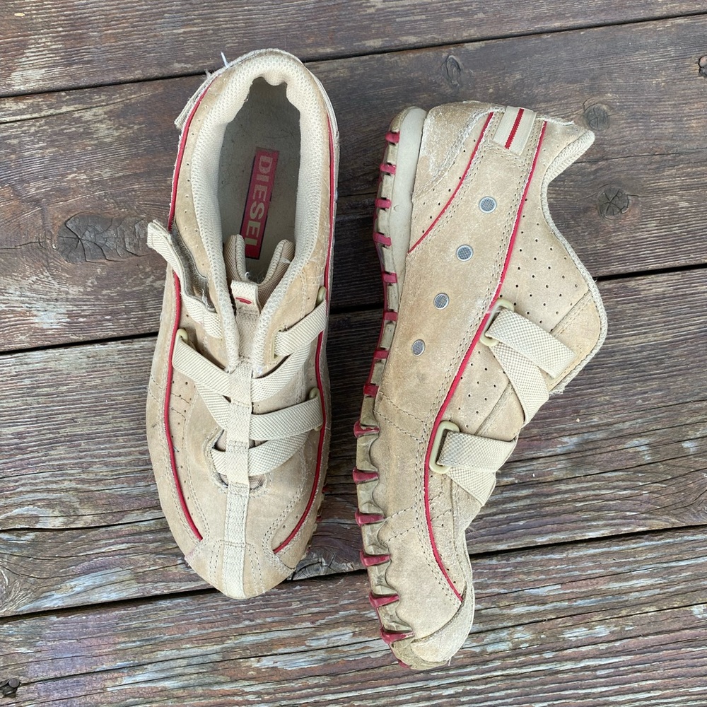 Vintage Diesel Footwear Veja suede Women’s Size: US 8/ EU 38.5